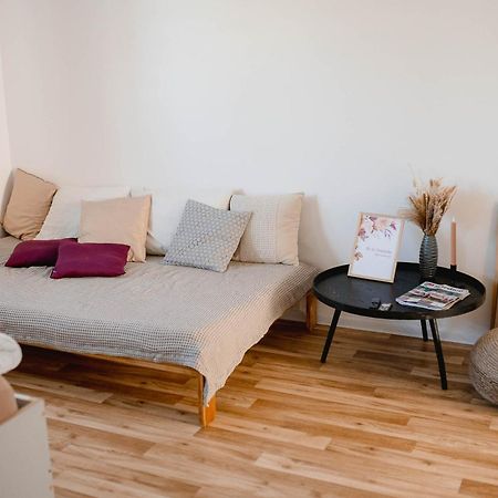 Apartman U Sklepu Sardice Bagian luar foto